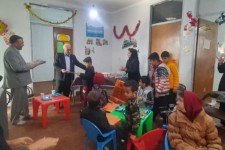 دیدار رئیس بهزیستی اسلام آبادغرب با کودکان کم شنوا وناشنوای مرکز توانبخشی نجوای امید