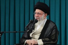 راهبرد جریان باطل کتمان یا کمرنگ‌کردن ایام‌الله است/ کار را به لحظه باید انجام داد