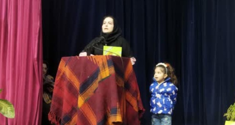 محفل شعر و کتاب بانوان اسلام آبادی برگزار شد+تصاویر