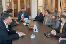 مراسم تکریم و معارفه رئیس اداره بهزیستی اسلام‌آبادغرب