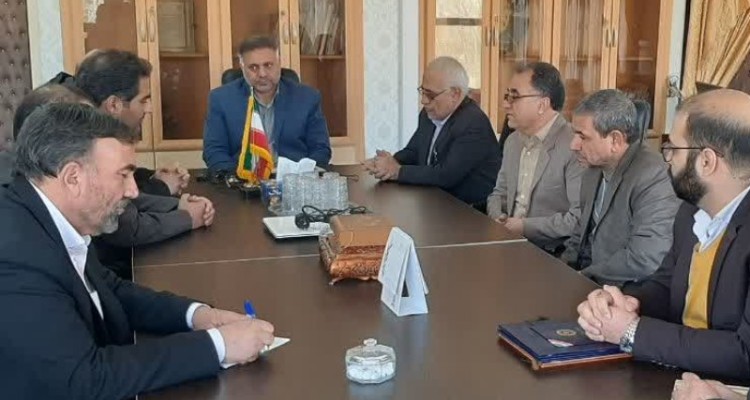 مراسم تکریم و معارفه رئیس اداره بهزیستی اسلام‌آبادغرب