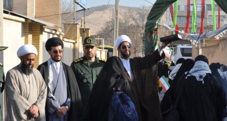 اعزام کاروان راهیان‌نور دانش‌آموزی اسلام‌آبادغرب به مناطق عملیاتی غرب کشور+تصاویر