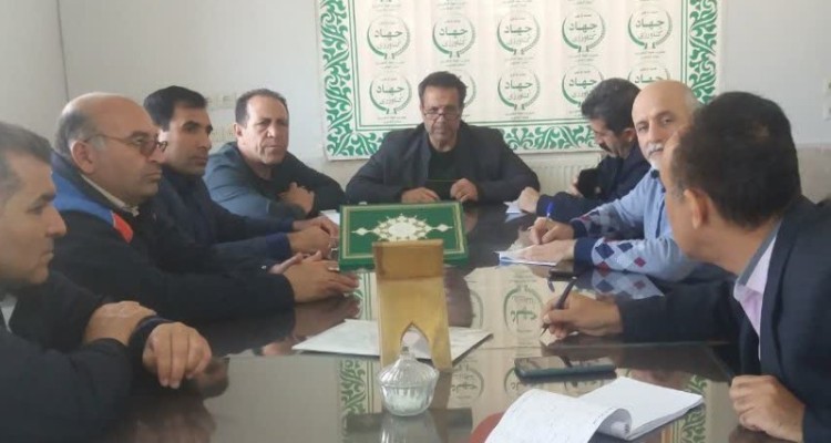 اولین جلسه کمیته شبکه مراقبت گیاه‌پزشکی در اسلام‌آبادغرب برگزار شد