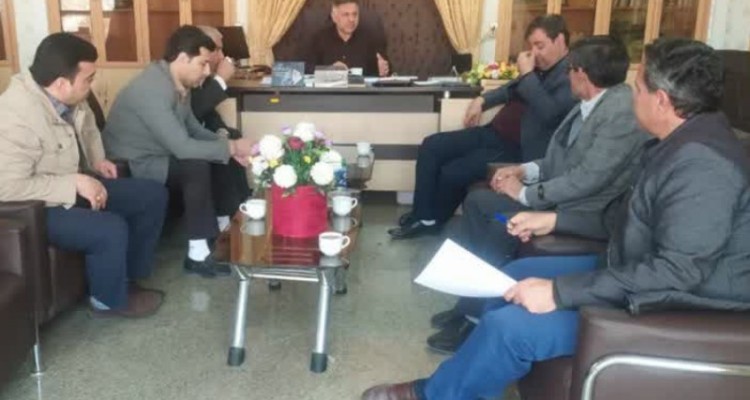 برگزاری نمایشگاه عرضه مستقیم کالاهای اساسی و مورد نیاز مردم در اسلام‌آبادغرب