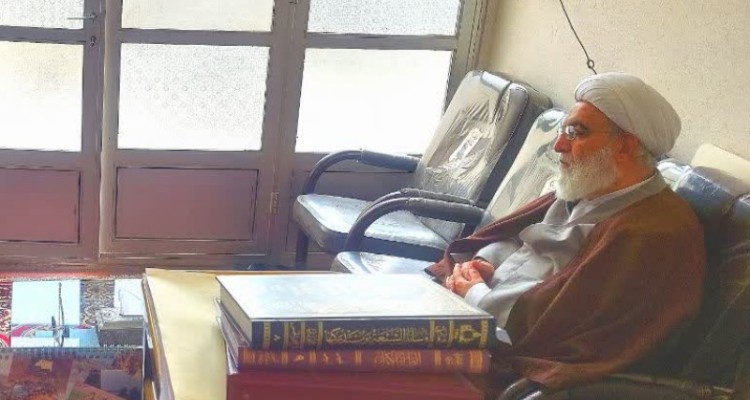 دیدار امام‌جمعه اسلام‌آبادغرب با آیت‌الله شب زنده‌دار از فقهای شورای نگهبان