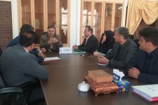 جلسه مدیرکل محیط زیست استان کرمانشاه و ایلام در خصوص آلایندگی واحدهای صنعتی اسلام‌آبادغرب