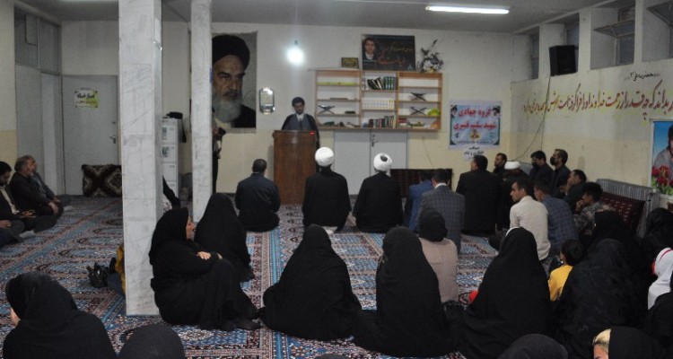 برگزاری ضیافت افطاری برای خانواده زندانیان در اسلام‌آبادغرب+تصاویر