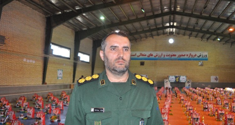 توزیع 1500 بسته معیشتی ویژه ماه مبارک رمضان در شهرستان اسلام‌آبادغرب