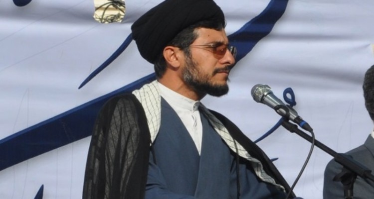 مبارزه و مقاومت ادامه دارد و مردم به تأسی از رهبری بایدآماده باشند/ باید از ظرفیت بزرگان شهرستان برای رفع آسیب‌های اجتماعی و انتخاباتی استفاده شود