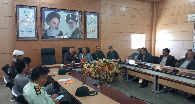 اولین جلسه شورای اداری اسلام آبادغرب برگزار شد