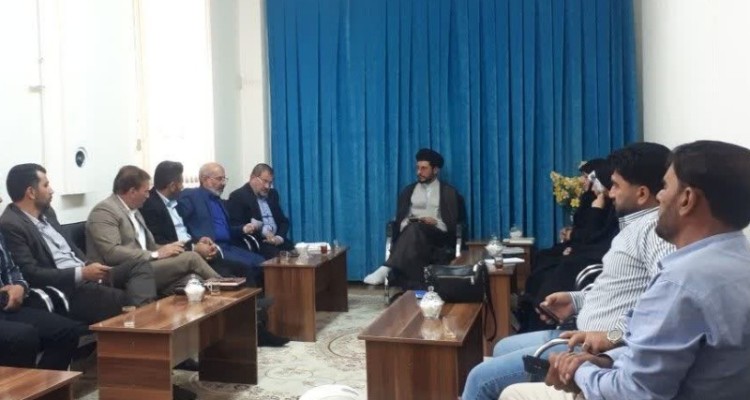 جمعی از خبرنگاران  در دیدار با امام‌جمعه  شهرستان، حمایت قاطع از مواضع ایشان را اعلام نمودند.