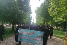 پیاده‌روی دختران فاطمی در اسلام‌آبادغرب+تصاویر