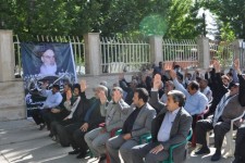 سینه‌زنی زائرین مرقد امام‌خمینی(ره) در اسلام‌آبادغرب