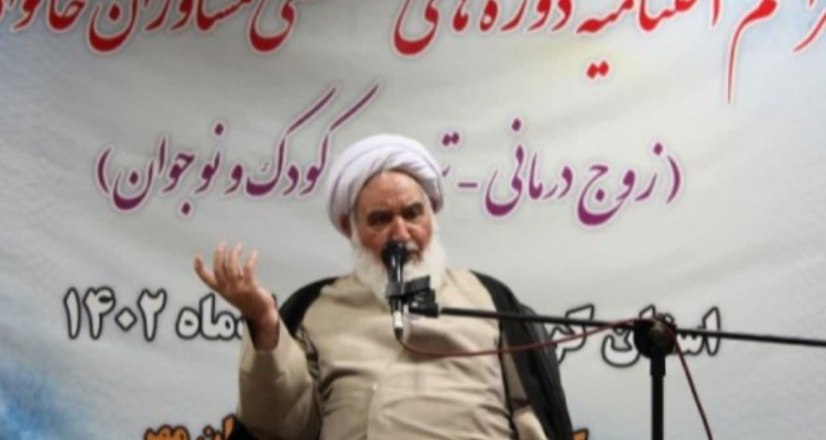 باید مسئولان زمینه‌های ازدواج جوانان را فراهم کنند