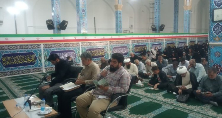 برگزاری دعای عرفه در اسلام‌آبادغرب+فیلم