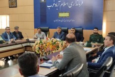 فعالیت ۳۵۰دستگاه کمباین در اسلام‌آبادغرب/برداشت ۳۲هزار تن گندم از سطح مزارع  شهرستان تاکنون