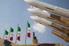 کشورهای ابرقدرت دنیا مبهوت قدرت نظامی ایران هستند/ ولایت‌مداری رمز توفیق