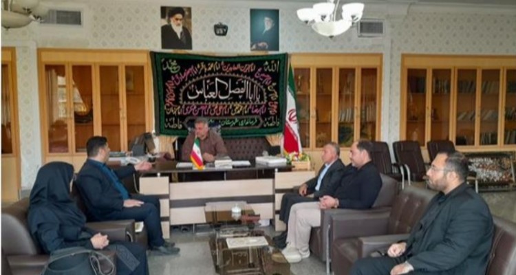 با روحیه جهادی در راستای تبیین عملکرد نظام اسلامی گام های بیشتری برداشته شود