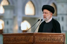 رئیسی: شرایط به نفع جریان مقاومت در حال رقم خوردن است/ مأیوس کردن مردم به نفع کشور نیست