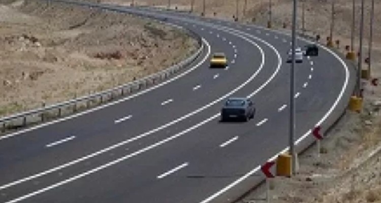 این بار تعلل در تکمیل پروژه سنقر بیستون