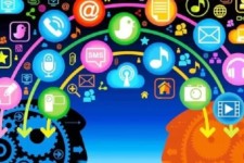 تکرار دروغ شیوه دشمن در جنگ رسانه‌ای است