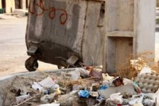 اسلام‌آبادی‌ها از کمبود مخازن زباله گلایه‌مند هستند