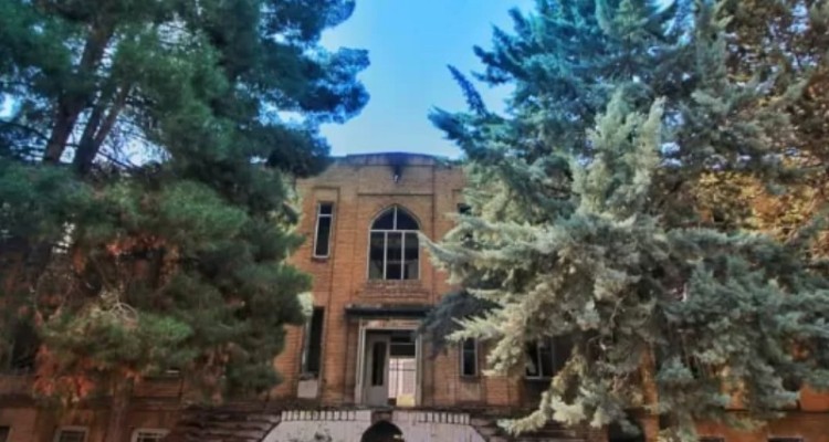 تخریب بیمارستان مسیح کرمانشاه قانونی است