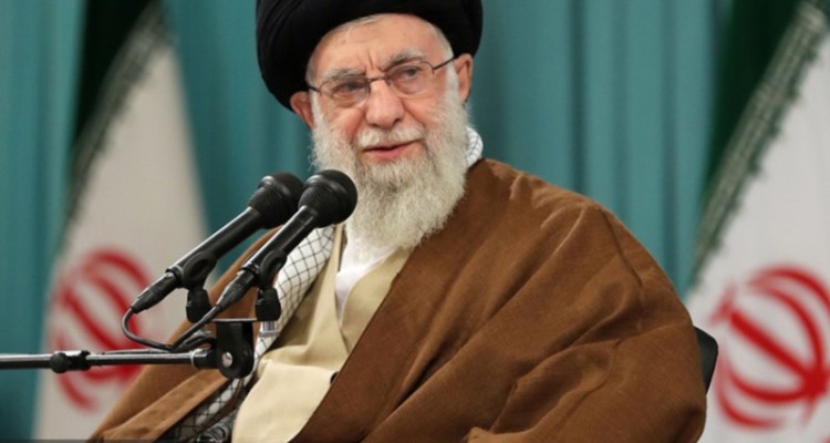 حضرت آیت‌الله خامنه‌ای: برائت امسال باید فراتر از موسم حج در جهان ادامه یابد