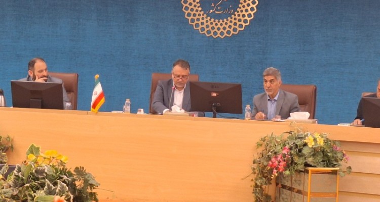 انتخابات در سراسر کشور راس ساعت ۸ صبح آغاز می شود/ تشخیص تمدید برعهده وزیر کشور است