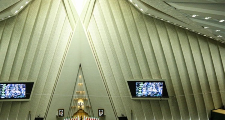 رئیس‌جمهور فردا برای دفاع از کابینه به مجلس می‌رود