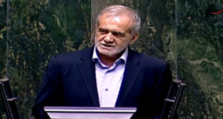 باید به آن پیمانی پایبند باشیم که رهبری انقلاب ترسیم کرده است/ نژاد و قبلیه و جناح برای ما مهم نیست