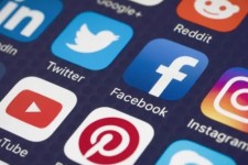 سوء‌استفاده غرب از اطلاعات خصوصی کاربران خود