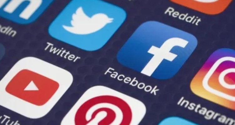 سوء‌استفاده غرب از اطلاعات خصوصی کاربران خود