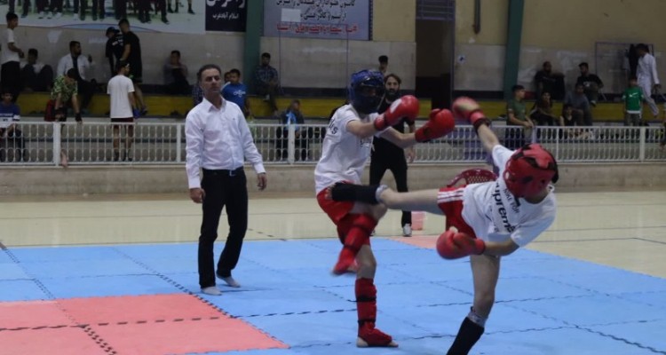 اسلام آبادغرب قهرمان مسابقات نیوفول کنتاکت کیک بوکسینگ استان کرمانشاه شد