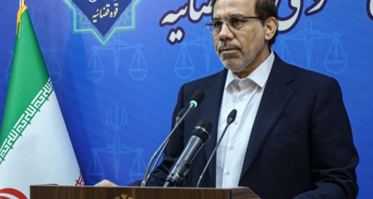 برخی داروهای کمیاب به راحتی در بازار آزاد یافت می‌شوند/ جریان دارویی کشور نشتی‌هایی دارد