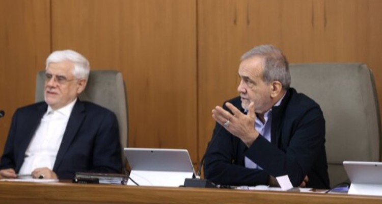 استانداران در توسعه استان‌ها ملاحظات زیست‌محیطی را لحاظ کنند