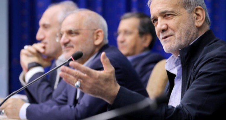 پزشکیان: باید همه موانعی که معیشت مردم را به خطر انداخته از سر راه برداریم