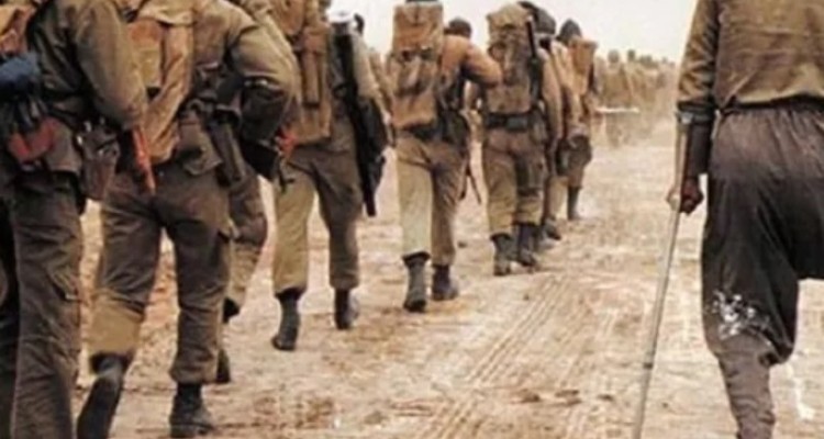 دفاع مقدس مایه سربلندی ایرانیان است