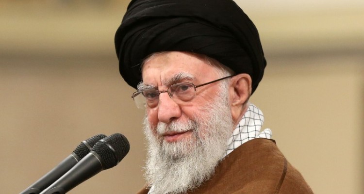 مطالبات رهبری از دانشجویان؛ از تأکید بر انقلابی‌گری تا کرسی‌های آزاداندیشی و مطالبه‌گری