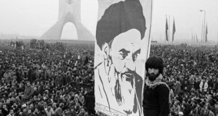 آغاز برنامه‌های سالگرد پیروزی انقلاب اسلامی