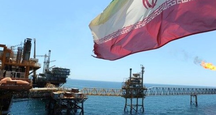 تهدید کاغذی علیه نفت ایران/ تضاد در گفته‌های چوپان دروغگو