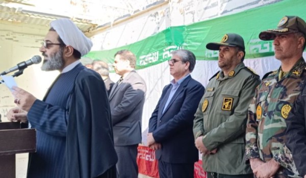 حضور اقشار مختلف شهرستان اسلام‌آبادغرب در راهپیمایی ۲۲ بهمن