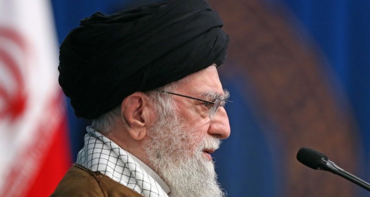 دانشمندان، متخصصان و مسئولان صنعت دفاعی کشور با رهبر انقلاب دیدار کردند