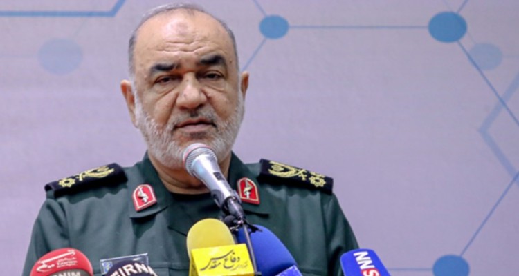 زمین، آسمان و دریا را بر دشمنان خواهیم بست