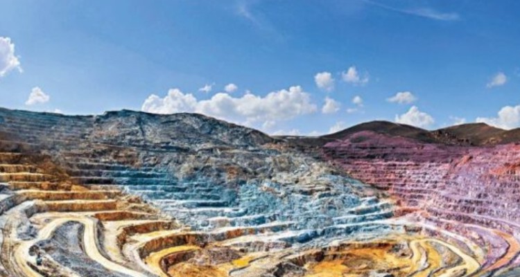 اسلام‌آبادغرب غنی‌ترین معدن سنگی استان کرمانشاه