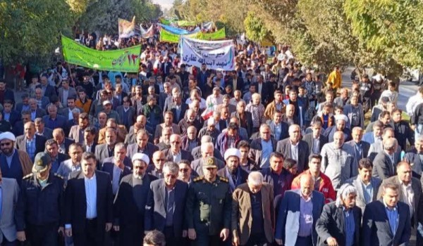 مردم شهرستان اسلام‌آبادغرب حماسه‌ای تازه در ۱۳ آبان رقم زدند