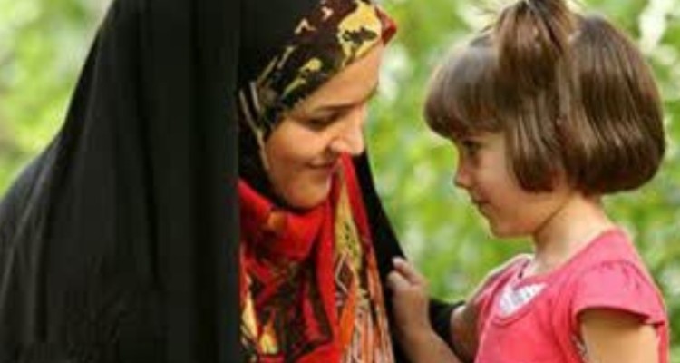 تحلیل فقهی جایگاه زن؛ از اجرت‌المثل تا نقش‌آفرینی در مقابله با بحران جمعیت