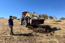خلع ید بیش از ۹۲۰۰ مترمربع از اراضی ملی در روستای علی‌آباد اسلام‌آبادغرب