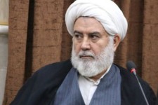 مقام معظم رهبری تاریخ زنده انقلاب هستند