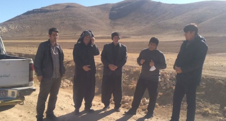 آغاز عملیات کپه‌کاری در مراتع اسلام‌آبادغرب با هدف احیای پوشش گیاهی